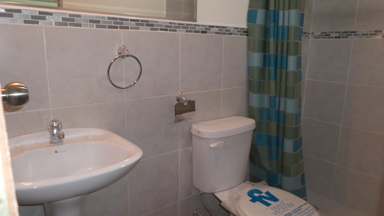 Hostaling Guayaquil Mercedes 외부 사진